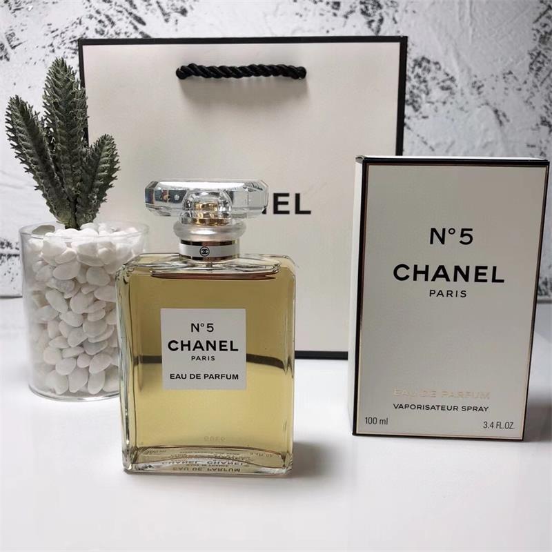 Chanel No. 5 Eau De Parfum Spray for Women - 3.4 fl oz bottle