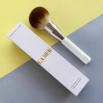 La Mer The Powder Brush